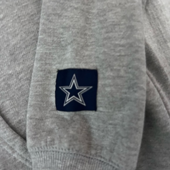 NFL Dallas Cowboys Hoodie_ Kids M - Picture 3 of 10